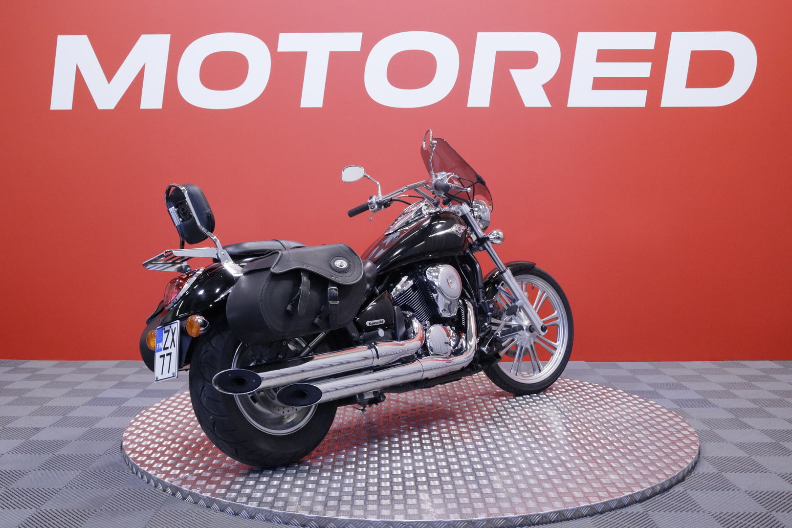Kawasaki - VN - 900 Custom // Juuri saapunut! / Nahkalaukut / Suomi-Pyörä // - Moottoripyörä