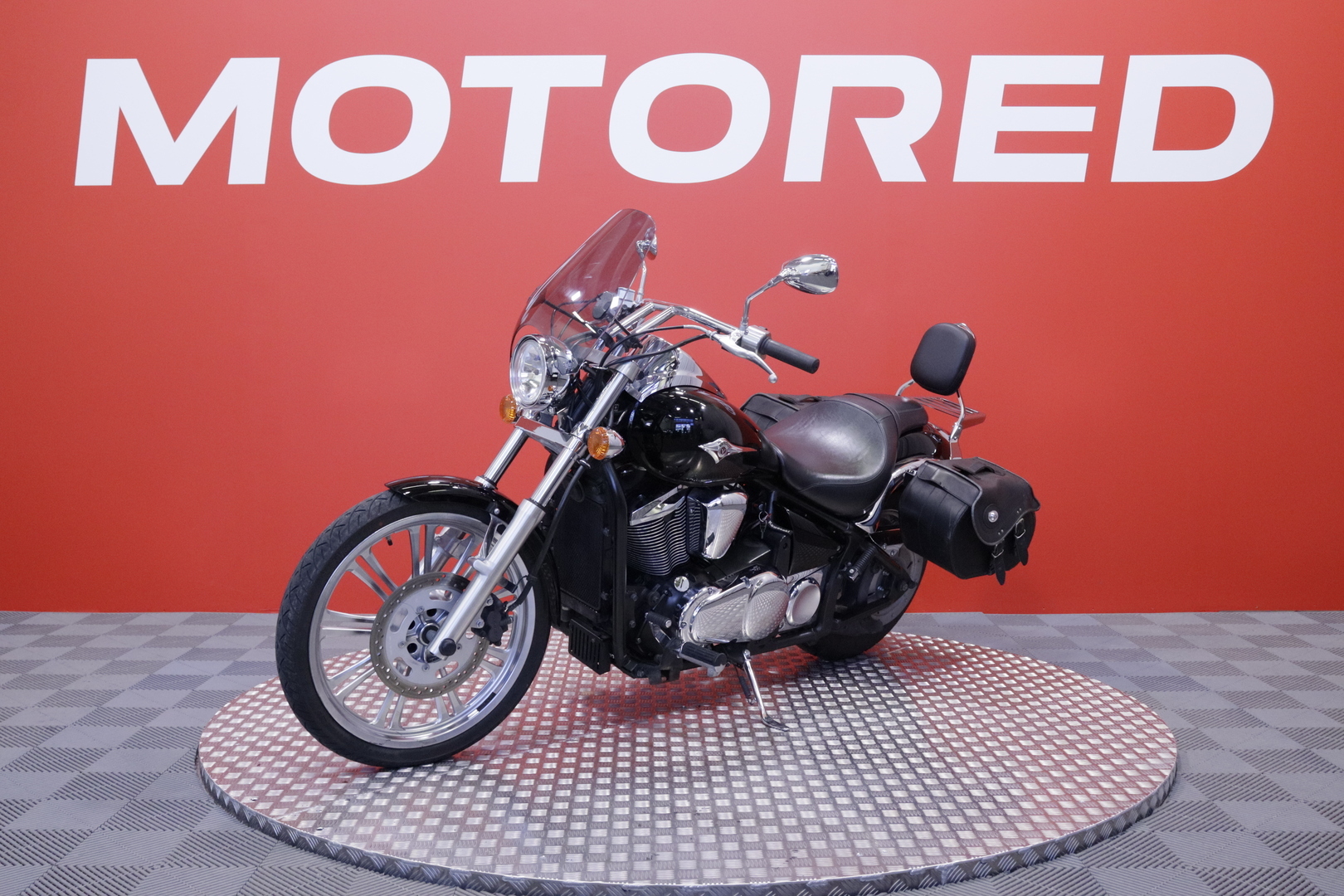 Kawasaki - VN - 900 Custom // Juuri saapunut! / Nahkalaukut / Suomi-Pyörä // - Moottoripyörä