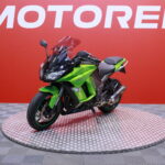 Kawasaki - Z - 1000 SX // Suomi-pyörä / Huoltokirja / Akrapovic / Juuri saapunut! // - Moottoripyörä
