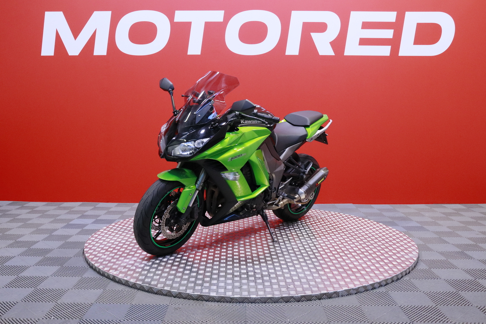 Kawasaki - Z - 1000 SX // Suomi-pyörä / Huoltokirja / Akrapovic / Juuri saapunut! // - Moottoripyörä