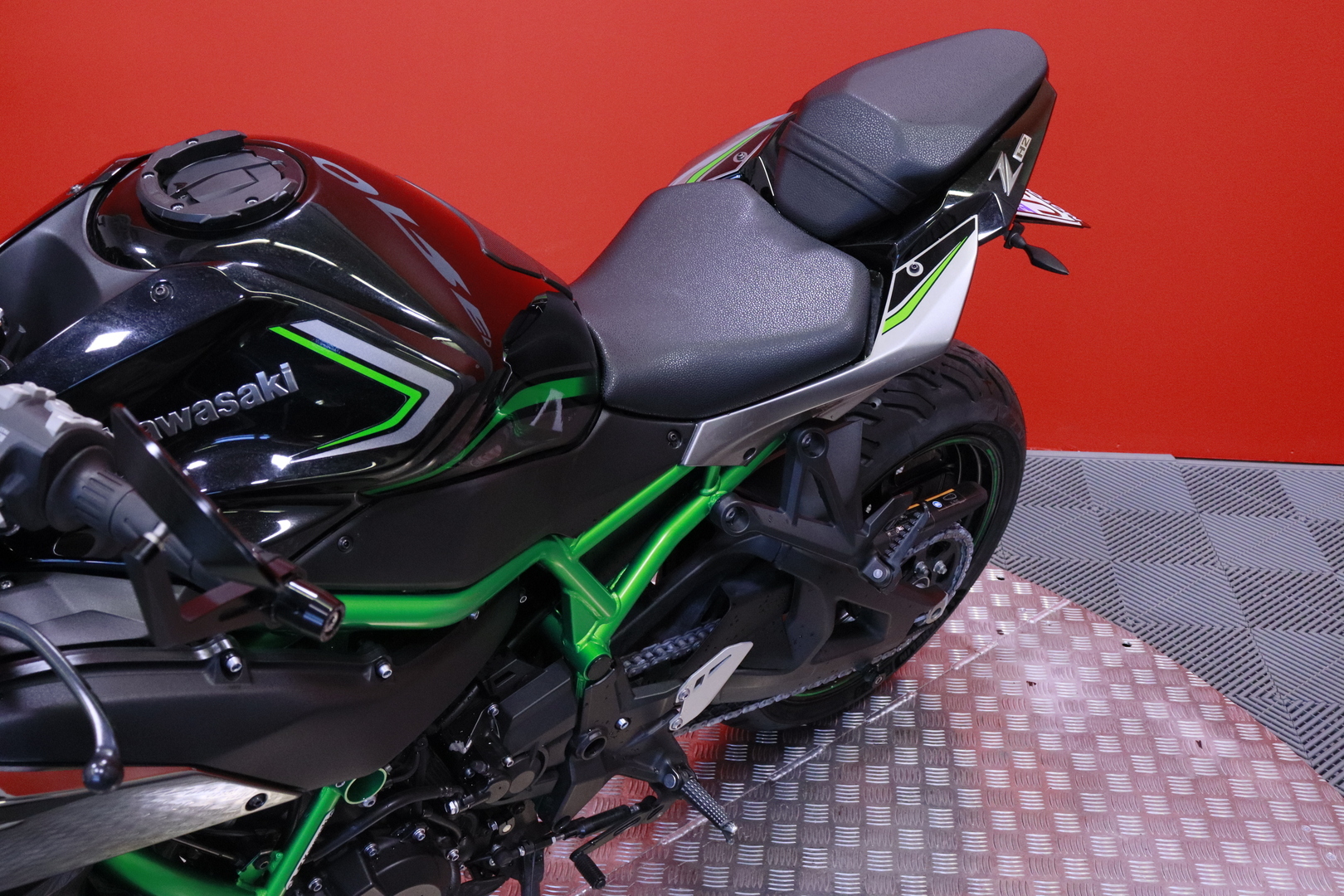 Kawasaki - Z - H2 // 250HP! / Huoltokirja / KQS / Vakkari / Ajomodet // - Moottoripyörä