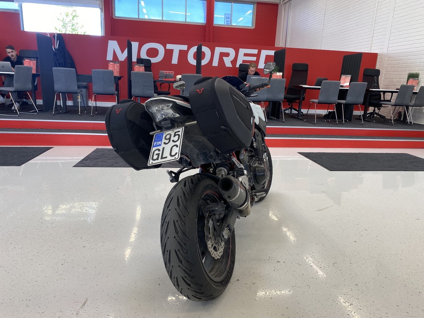 Kawasaki - Z - 900 // Black Widow kokoputkisto / Shifter / Laukut / Juuri Saapunut // - Moottoripyörä
