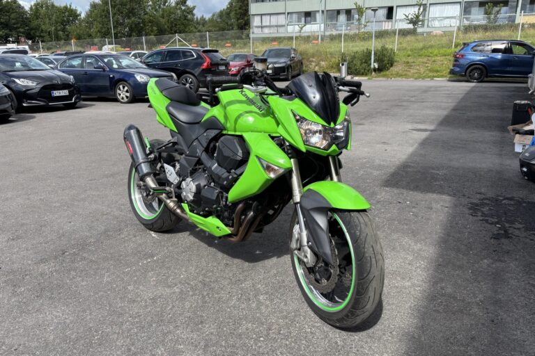 Kawasaki - Z - 1000 // Juuri Saapunut! / GPR Sliparit / Hieno! // - Moottoripyörä