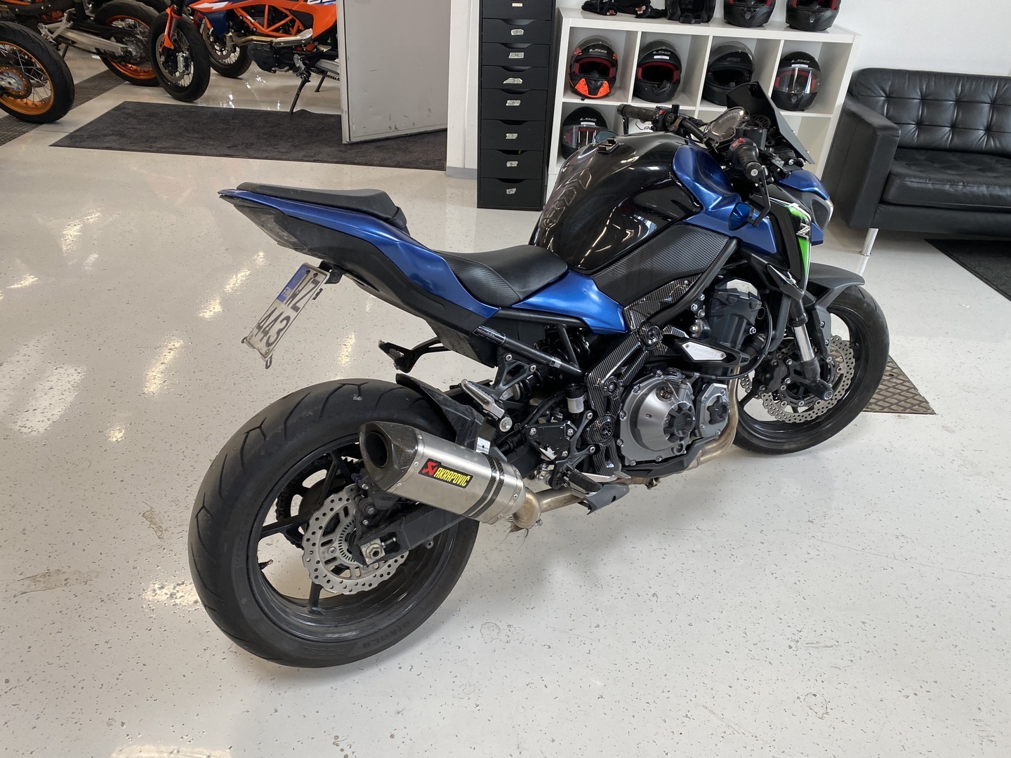 Kawasaki - Z - 900 // Juuri saapunut / Suomi-pyörä / ABS / Akrapovic // - Moottoripyörä