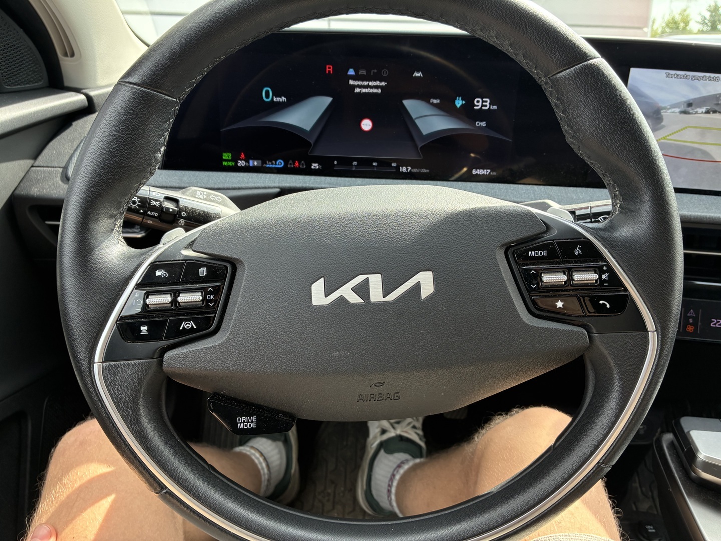 Kia - EV6 - RWD 77 kWh 229 hv - Maastoauto