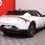 Kia - EV6 - RWD 77kWh 229 hv // Merkkihuollettu Suomi-auto / ACC / Kamera / Ratinlämmitin / Lämpöpumppu / Navi / LED / CarPlay - Maastoauto