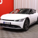 Kia - EV6 - RWD 77kWh 229 hv // Merkkihuollettu Suomi-auto / ACC / Kamera / Ratinlämmitin / Lämpöpumppu / Navi / LED / CarPlay - Maastoauto