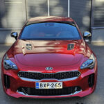 Kia - Stinger - 3,3 T-GDI AWD GT / 1.om Suomi-auto / Adapt.vakkari / Webasto / H&K / HUD / 360° / Keyless / Muistipenkit / BLIS / Koukku - Sedan