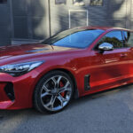 Kia - Stinger - 3,3 T-GDI AWD GT / 1.om Suomi-auto / Adapt.vakkari / Webasto / H&K / HUD / 360° / Keyless / Muistipenkit / BLIS / Koukku - Sedan