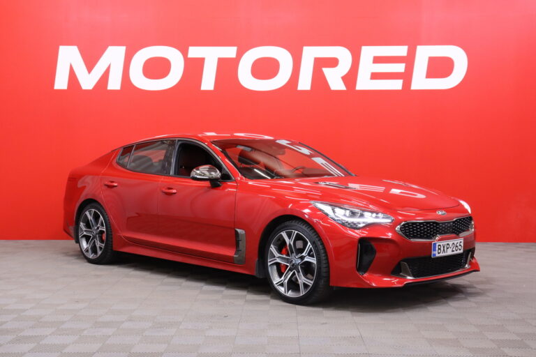 Kia - Stinger - 3,3 T-GDI AWD GT / 1.om Suomi-auto / Adapt.vakkari / Webasto / H&K / HUD / 360° / Keyless / Muistipenkit / BLIS / Koukku - Sedan