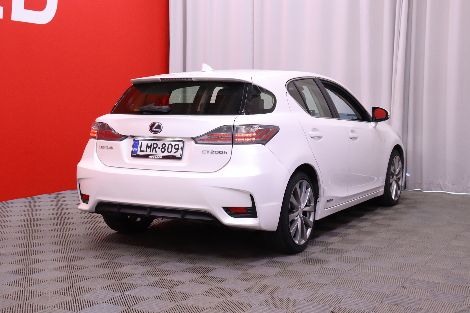 Lexus - CT - 1,8 200H Comfort // Navi / Kamera / Metalliväri / Lohko / Bluetooth// - Viistoperä
