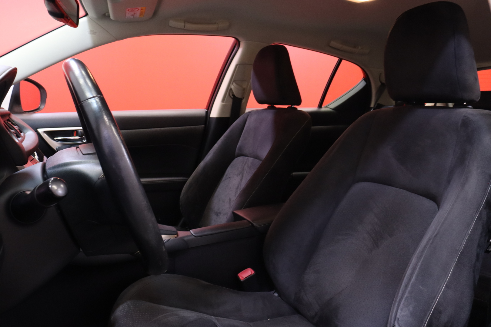 Lexus - CT - 1,8 200H Comfort // Navi / Kamera / Metalliväri / Lohko / Bluetooth// - Viistoperä