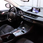 Lexus - CT - 1,8 200H Comfort // Navi / Kamera / Metalliväri / Lohko / Bluetooth// - Viistoperä