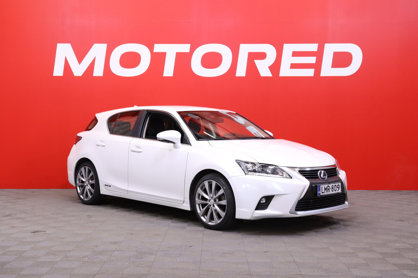 Lexus - CT - 1,8 200H Comfort // Navi / Kamera / Metalliväri / Lohko / Bluetooth// - Viistoperä