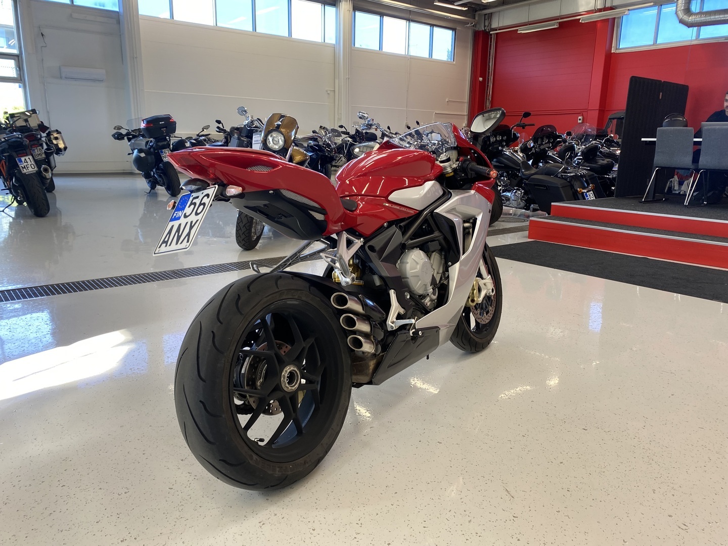 MV Agusta - F3 - 675 // Juuri saapunut / Shifter / TC // - Moottoripyörä
