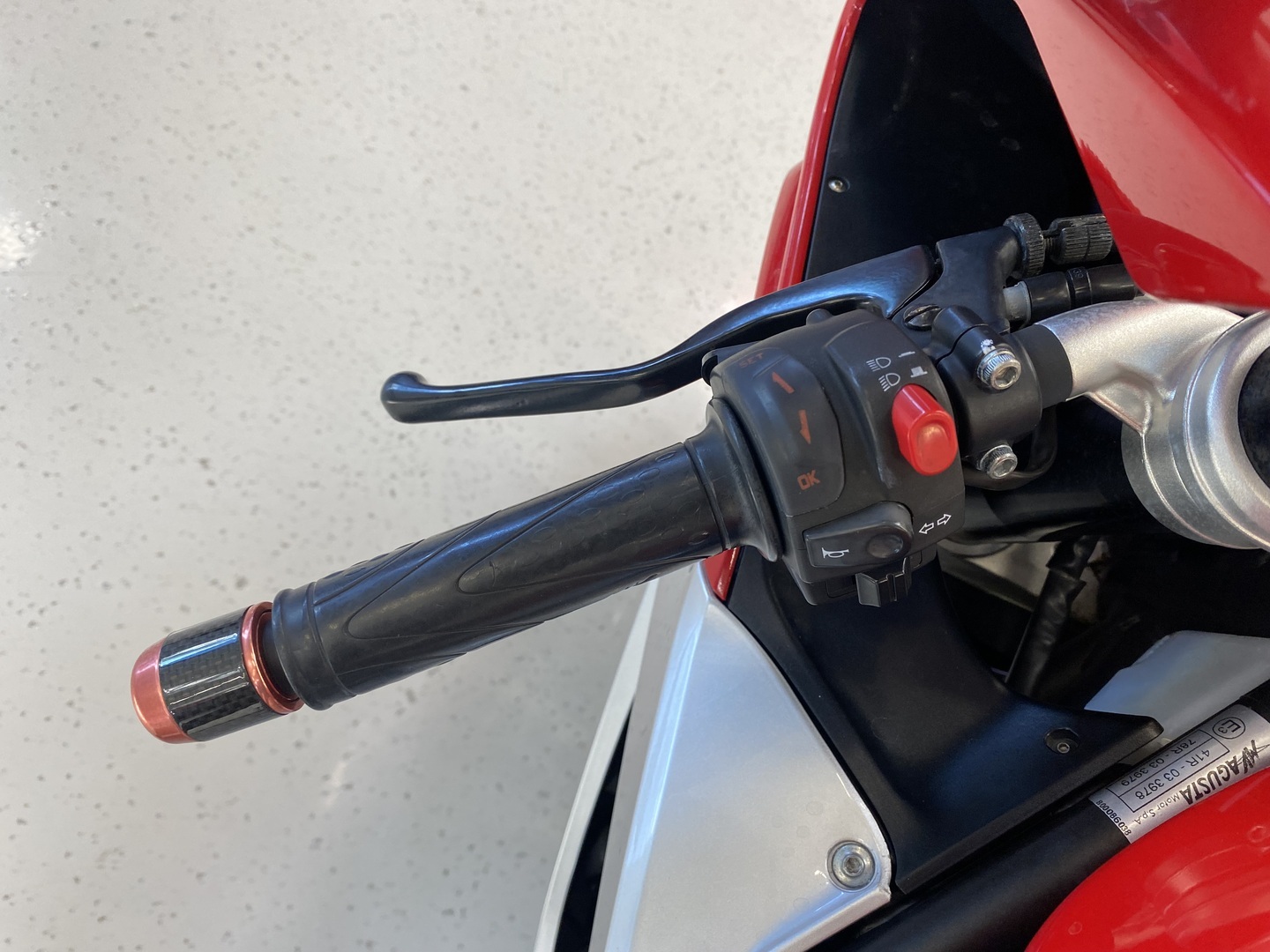 MV Agusta - F3 - 675 // Juuri saapunut / Shifter / TC // - Moottoripyörä