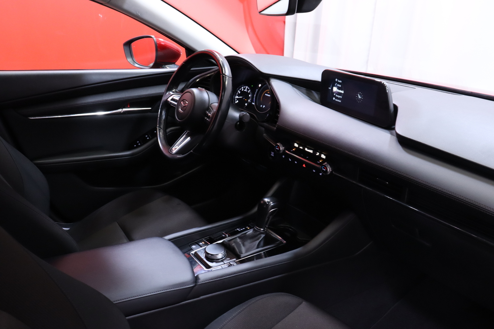 Mazda - Mazda3 - Sedan 2,0 (150hv) M Hybrid e-Skyactiv-G Vision Plus Business AT // 1.Om. Suomiauto / ACC / Kamera / HUD / Navi // - Sedan