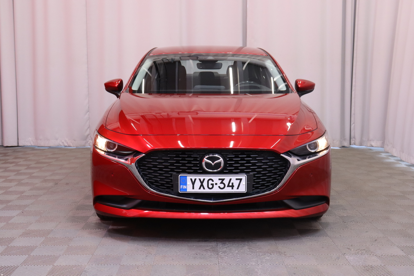 Mazda - Mazda3 - Sedan 2,0 (150hv) M Hybrid e-Skyactiv-G Vision Plus Business AT // 1.Om. Suomiauto / ACC / Kamera / HUD / Navi // - Sedan