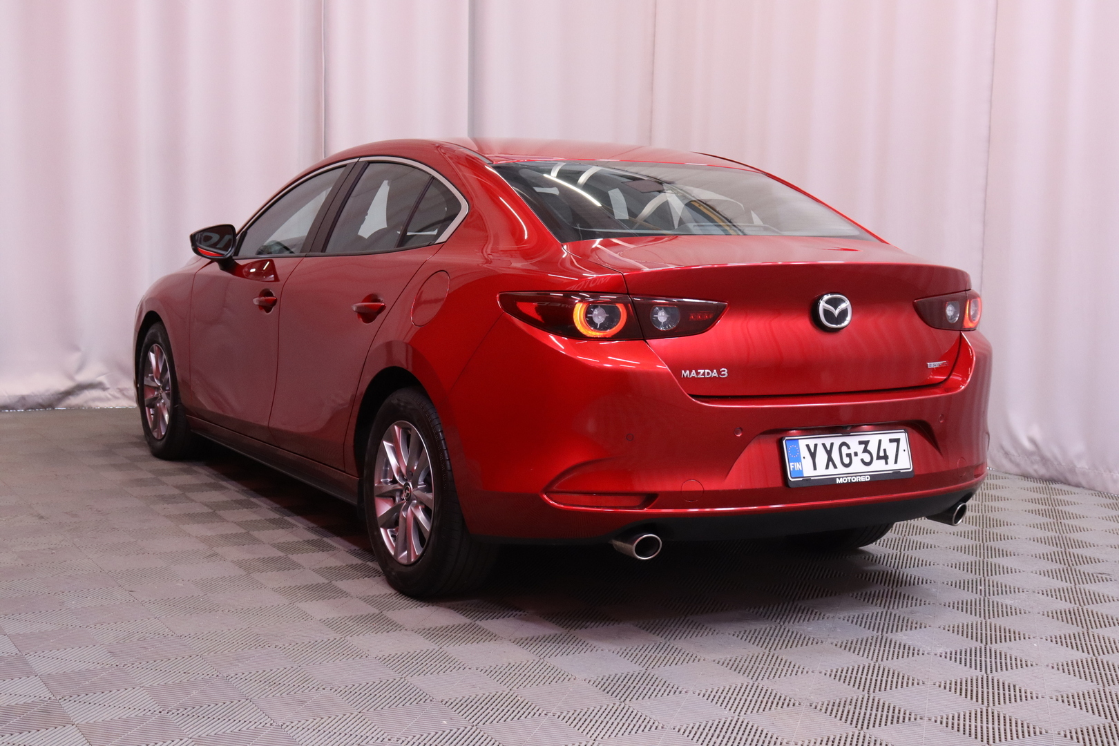 Mazda - Mazda3 - Sedan 2,0 (150hv) M Hybrid e-Skyactiv-G Vision Plus Business AT // 1.Om. Suomiauto / ACC / Kamera / HUD / Navi // - Sedan