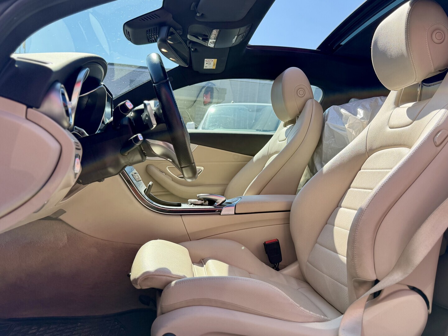 Mercedes-Benz - C - 250 Coupé AMG / Burmester / ILS / Panorama / Merkkihuollot / Kamera / Juuri saapunut! - Coupe