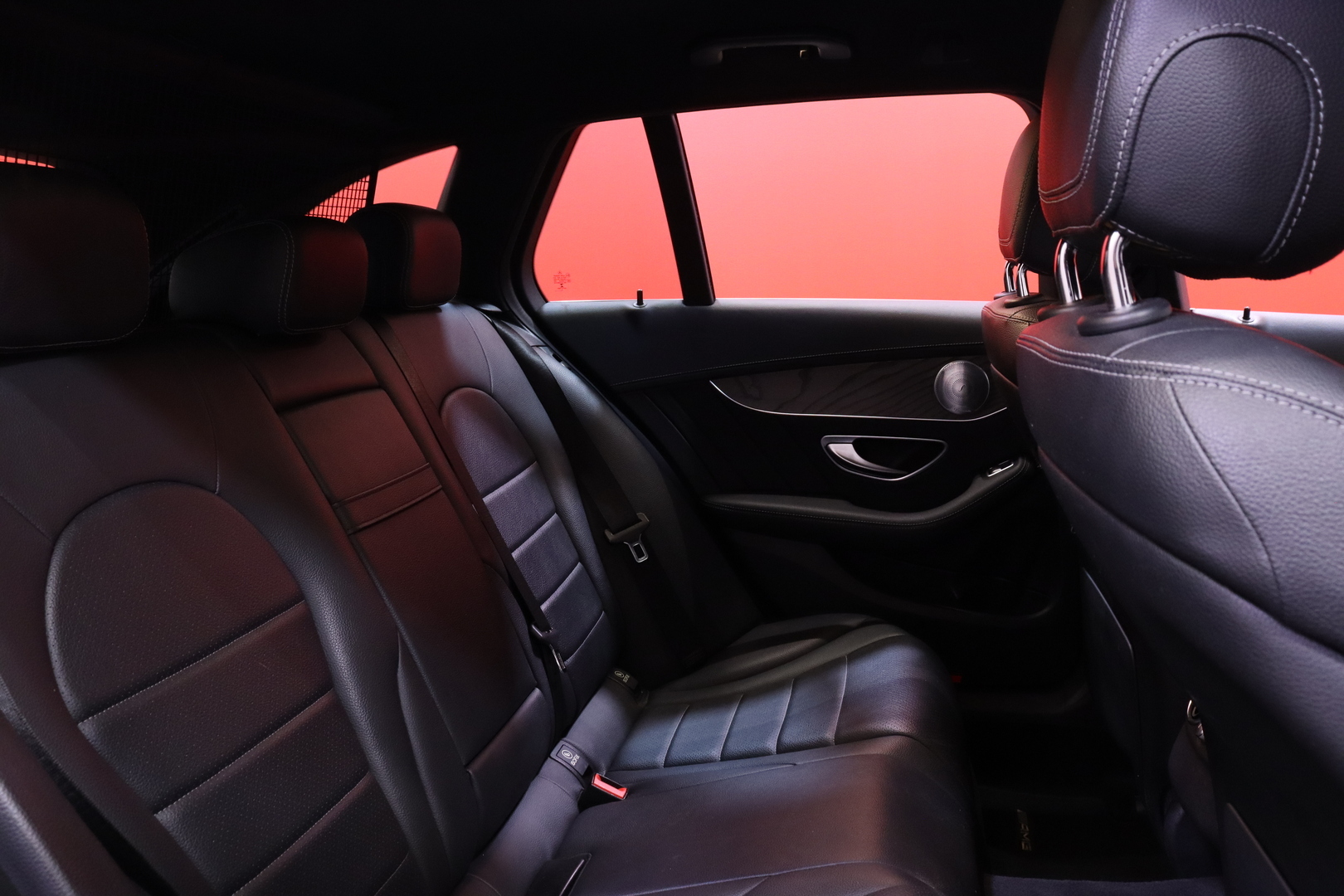 Mercedes-Benz - C - 200 d T A AMG Premium Edition // Burmester / Distronic Pro / Nahkapenkit / Bluetooth / Navi / LED // - Farmari