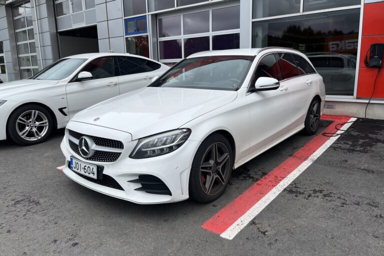 Mercedes-Benz - C - C 220 d Farmari (AC) 5ov 1950cm3 A - Farmari
