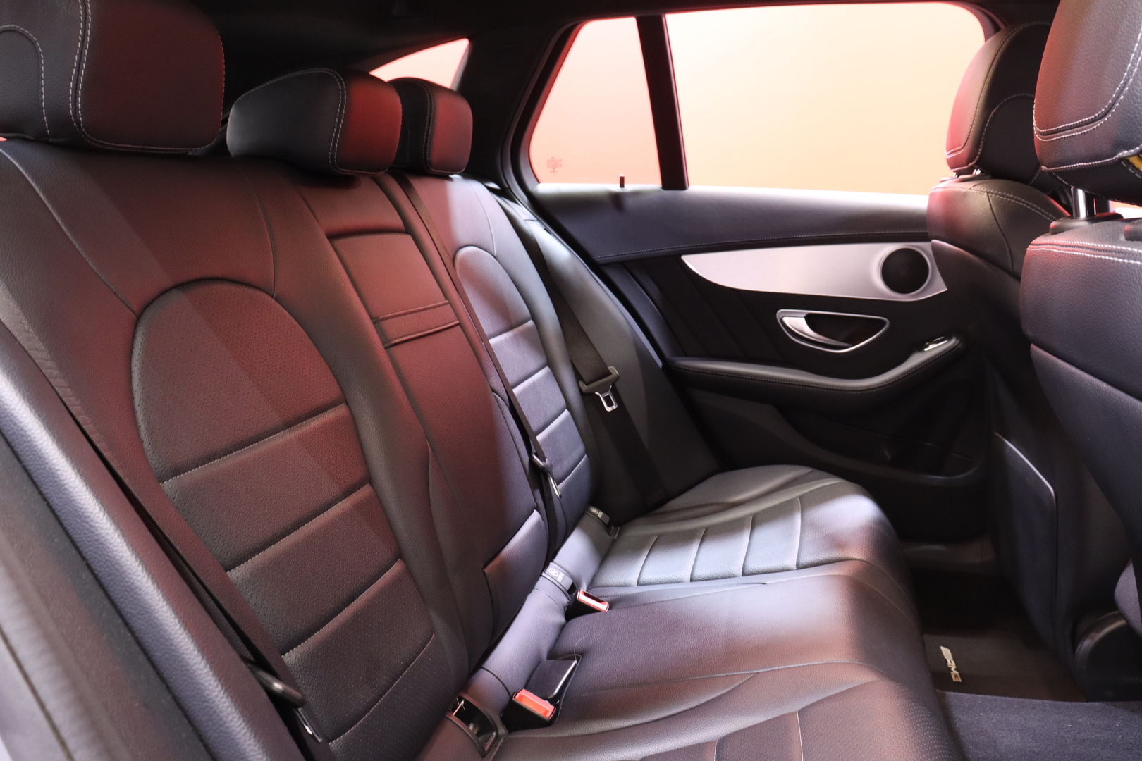 Mercedes-Benz - C - 250 T A Premium Business // AMG / Vakkari / Bluetooth / Navi / LED // - Farmari