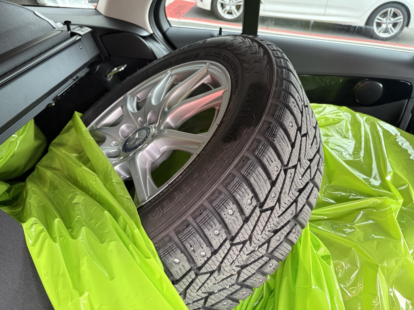 Mercedes-Benz - C - 200 BlueTec T A Premium Business **Suomi-auto / ILS-Led / Sporttipenkit / Vetokoukku** - Farmari