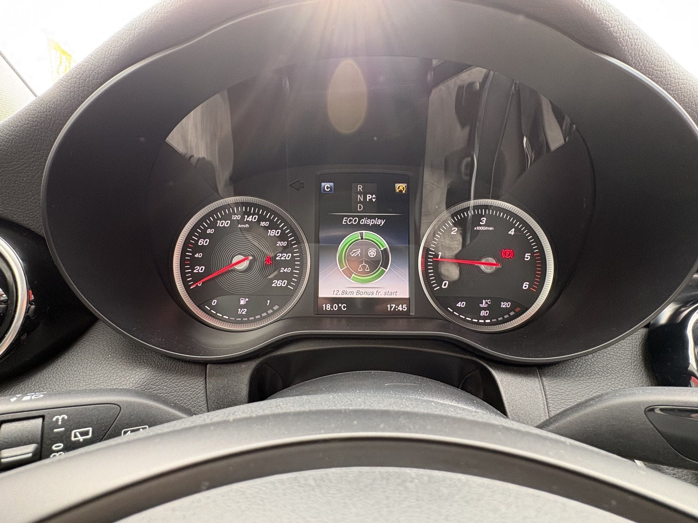Mercedes-Benz - C - 200 BlueTec T A Premium Business **Suomi-auto / ILS-Led / Sporttipenkit / Vetokoukku** - Farmari