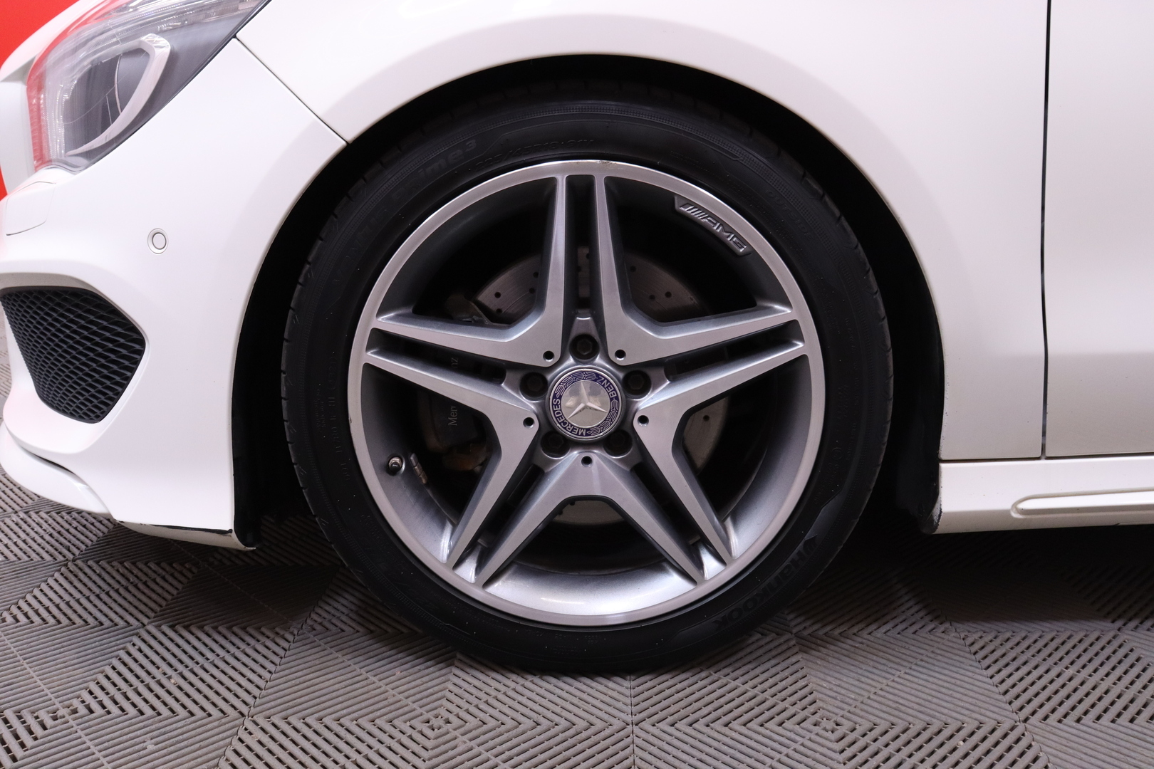 Mercedes-Benz - CLA - 220 CDI A Shooting Brake AMG Premium Business // Kamera / Navi / Bluetooth / Vakkari // - Farmari