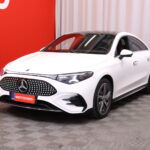 Mercedes-Benz - CLA - 350 4MATIC AMG Line // Matkustajan näyttö / Distronic / Burmester / HUD / Koukku / Panorama // - Sedan