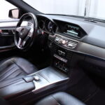 Mercedes-Benz - E - 250 CDI BE 4Matic A Premium Business // AMG / Webasto / Keyless / Muistipenkki // - Sedan