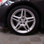 Mercedes-Benz - E - 250 CDI BE 4Matic A Premium Business // AMG / Webasto / Keyless / Muistipenkki // - Sedan