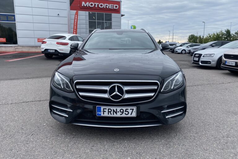 Mercedes-Benz E