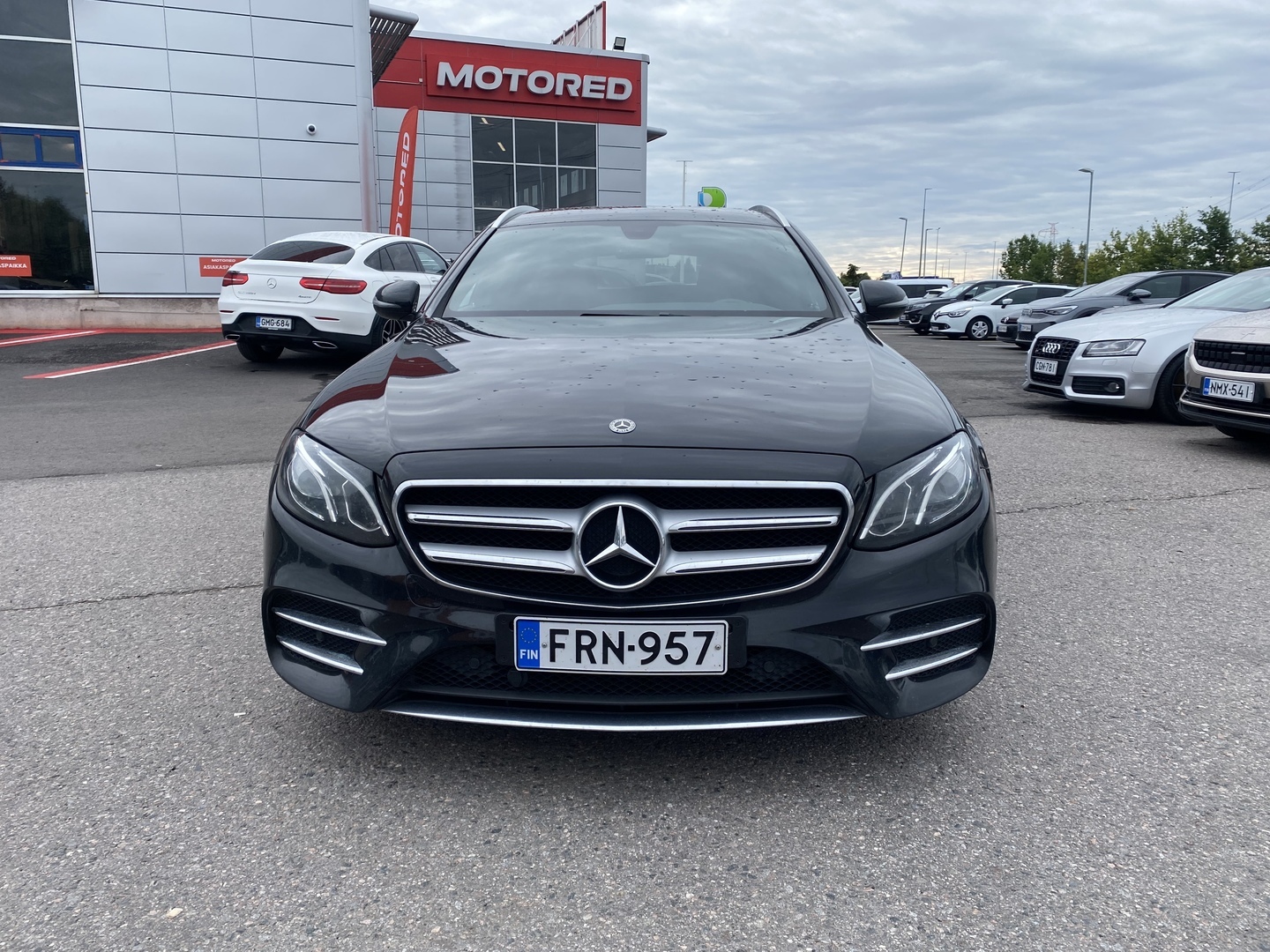 Mercedes-Benz - E - 220 d 4Matic T A Premium Business AMG - Farmari