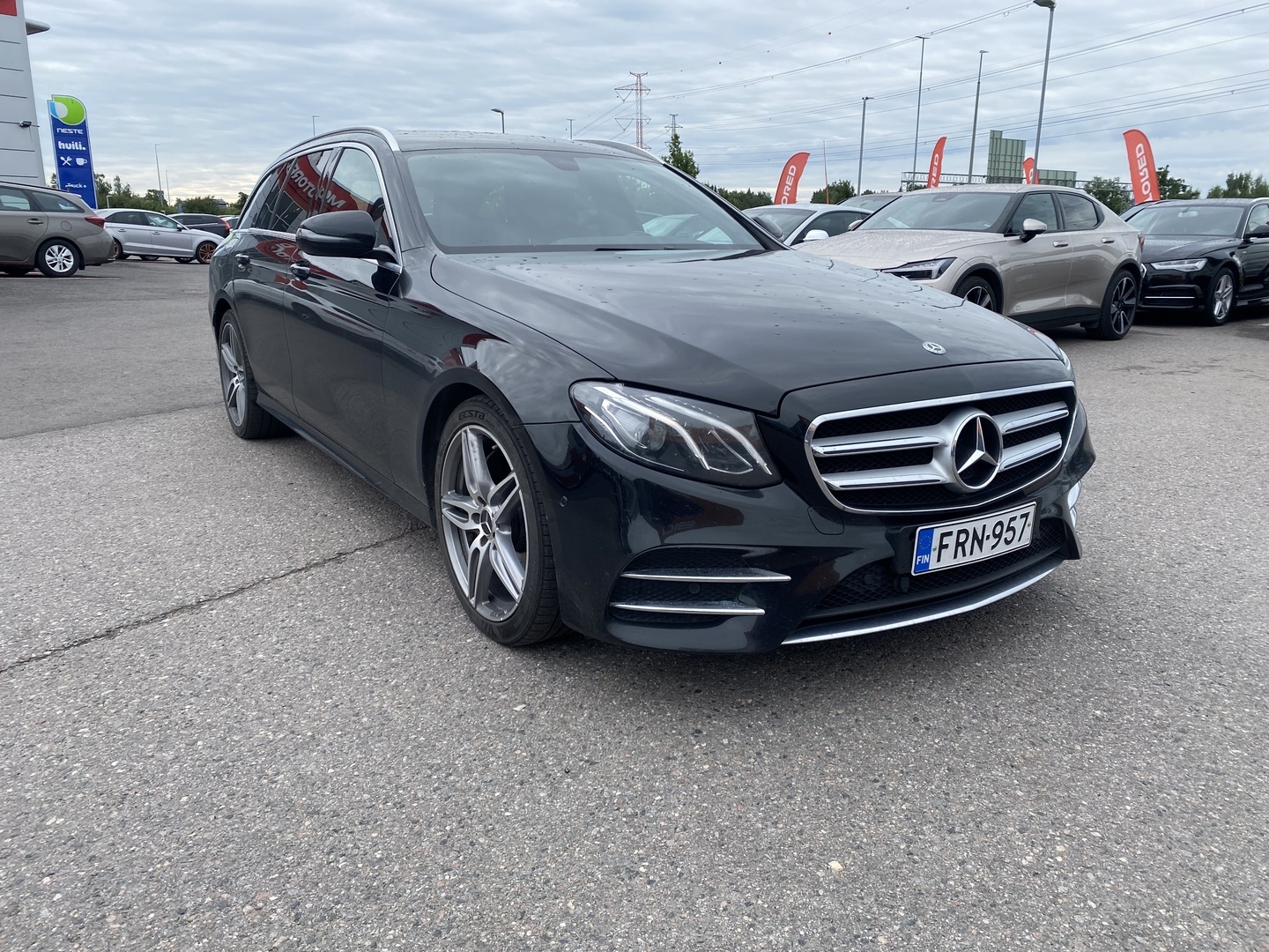 Mercedes-Benz - E - 220 d 4Matic T A Premium Business AMG - Farmari