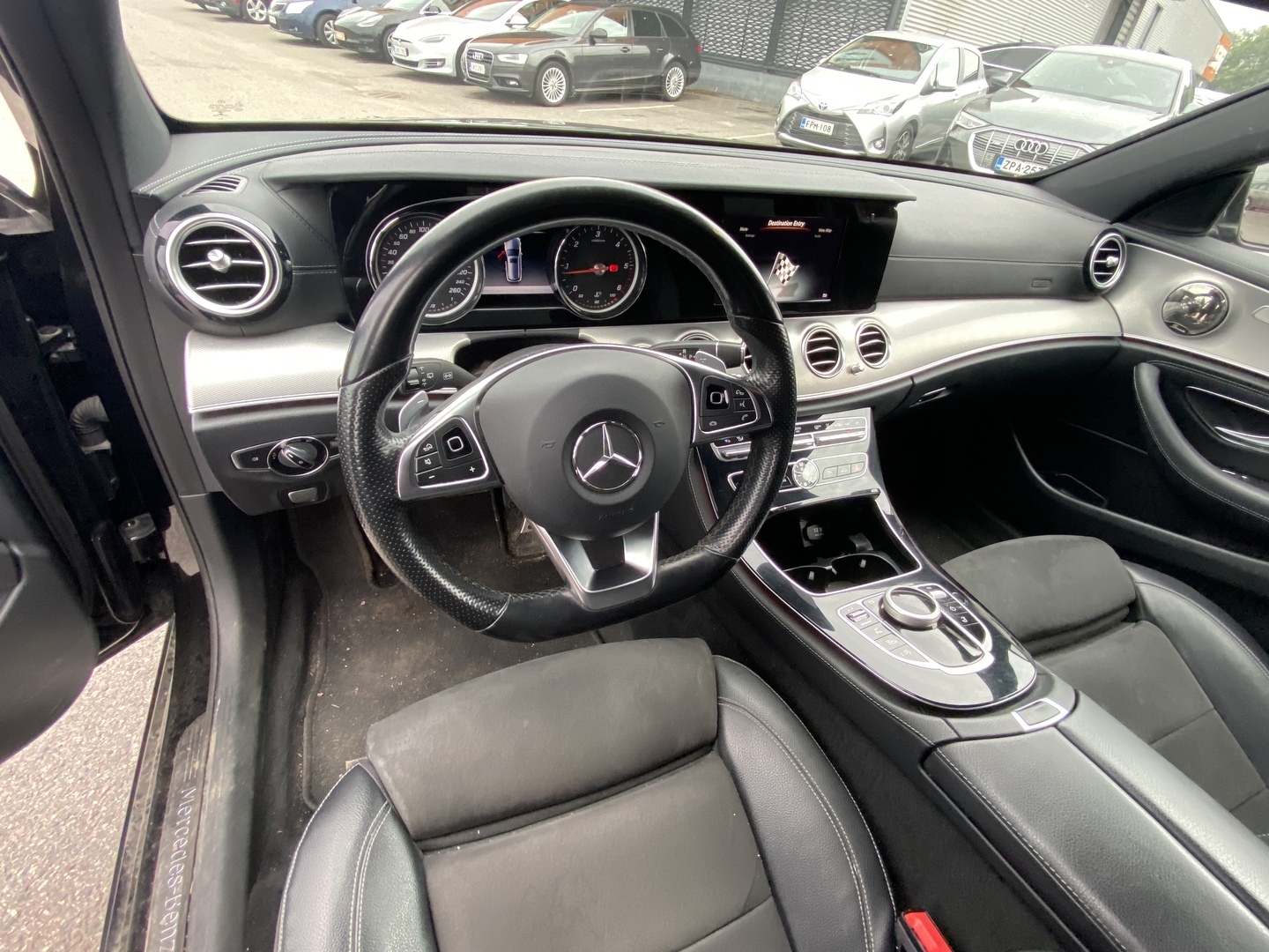 Mercedes-Benz - E - 220 d 4Matic T A Premium Business AMG - Farmari