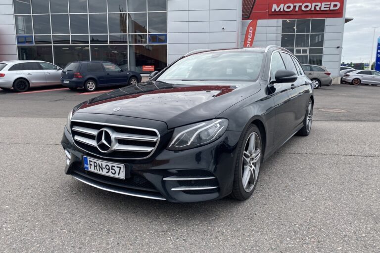 Mercedes-Benz - E - 220 d 4Matic T A Premium Business AMG - Farmari