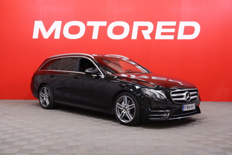 Mercedes-Benz - E - 220 d 4Matic T A Premium Business AMG // Multibeam / Bluetooth / Navi / Ambient / Kamera // - Farmari