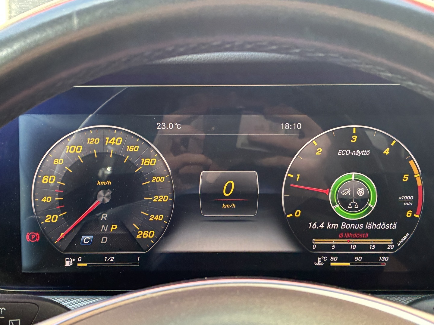 Mercedes-Benz - E - 220 d T A Premium Business AMG - Farmari