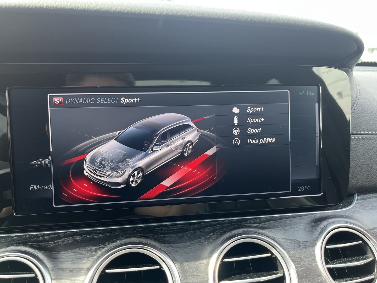 Mercedes-Benz - E - 220 d AMG / Multibeam / Burmester / 360° / Webasto / Keyless / Panoraama / Night paketti / Juuri saapunut! - Farmari