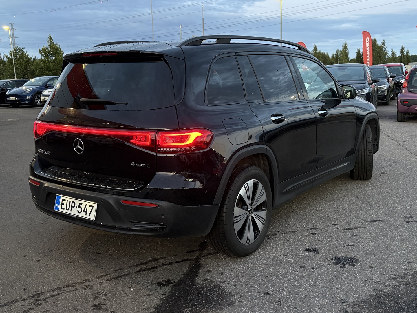 Mercedes-Benz - EQB - 300 4MATIC Business - Maastoauto