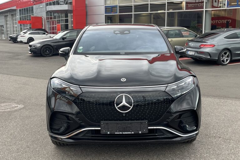 Mercedes-Benz EQS SUV