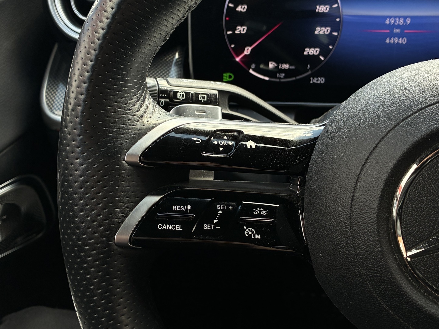 Mercedes-Benz - GLC - 300 e 4MATIC A AMG Edition - Maastoauto