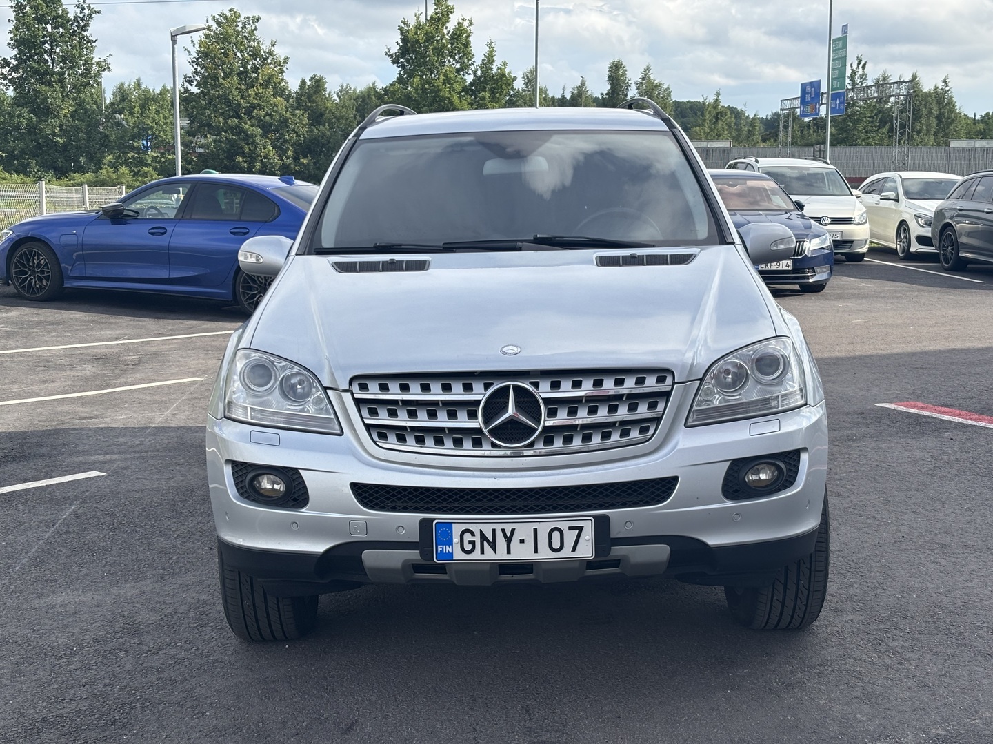 Mercedes-Benz - ML - ML 320 CDI 4MATIC Farmari (AC) 4ov 2987cm3 A - Farmari