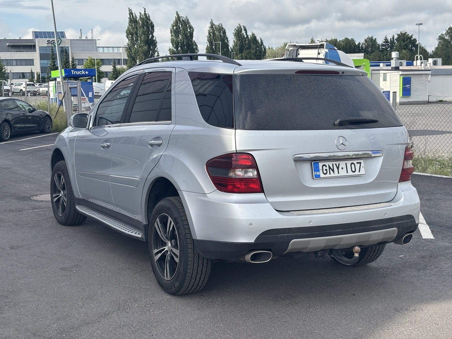 Mercedes-Benz - ML - ML 320 CDI 4MATIC Farmari (AC) 4ov 2987cm3 A - Farmari
