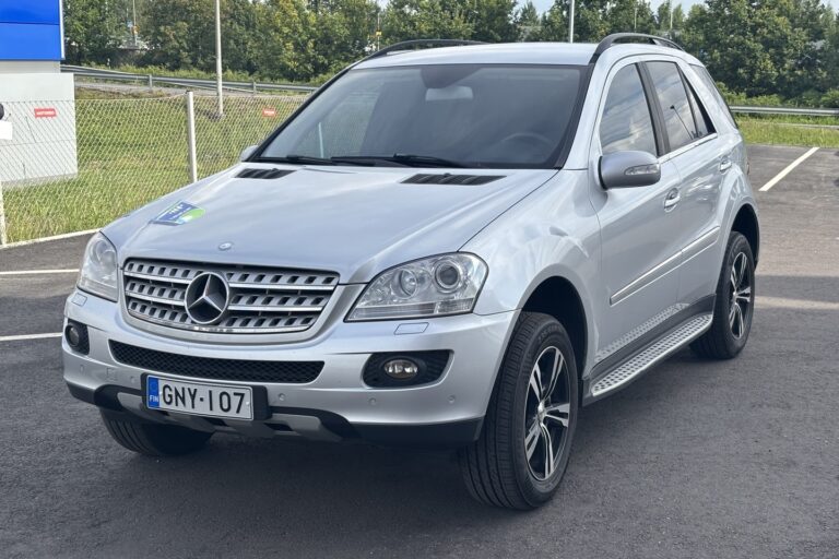 Mercedes-Benz - ML - ML 320 CDI 4MATIC Farmari (AC) 4ov 2987cm3 A - Farmari