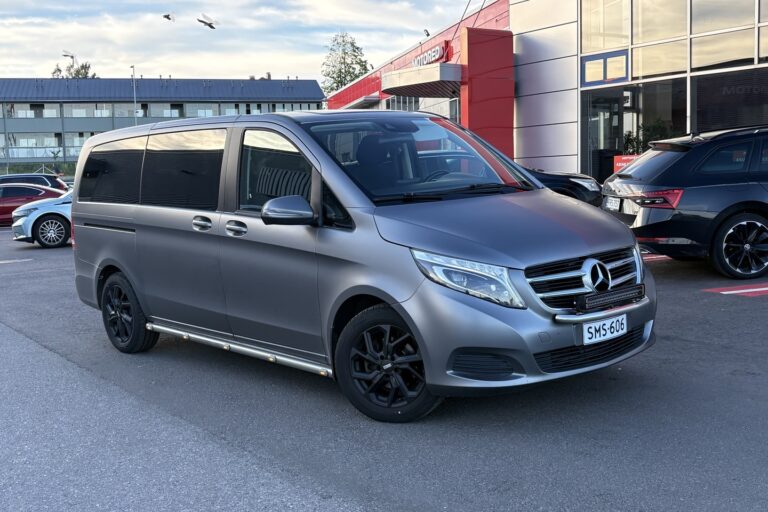 Mercedes-Benz - V - 200 d keskipitkä A2 A Business **Suomi-auto / Webasto / Merkkihuollettu** - Tila-auto