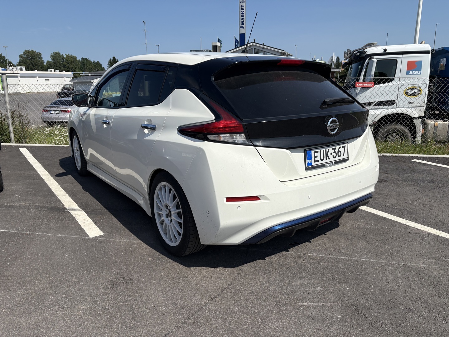Nissan - Leaf - Tekna 40 kWh FI **Juuri Tullut!** - Tila-auto