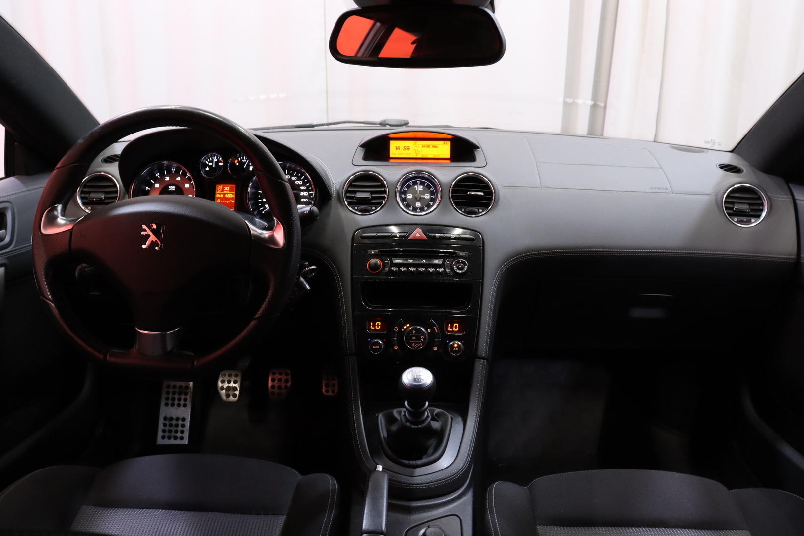 Peugeot - RCZ - THP 156 // Vakkari / P.tutkat / Radio // - Coupe